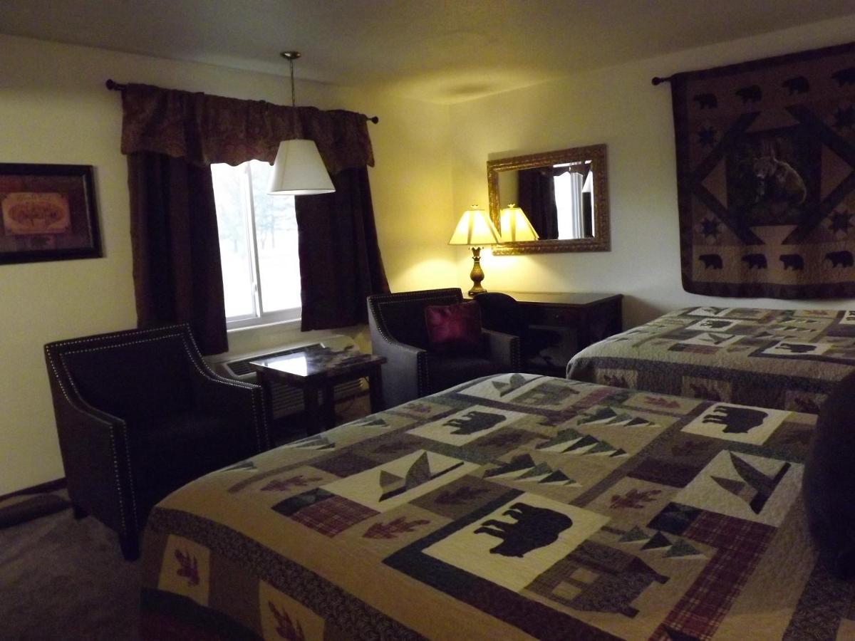 Crest Country Inn Williamsburg Bagian luar foto